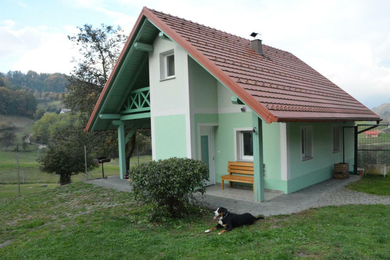 Holiday Home Neokrnjena Narava Sevnica Екстер'єр фото