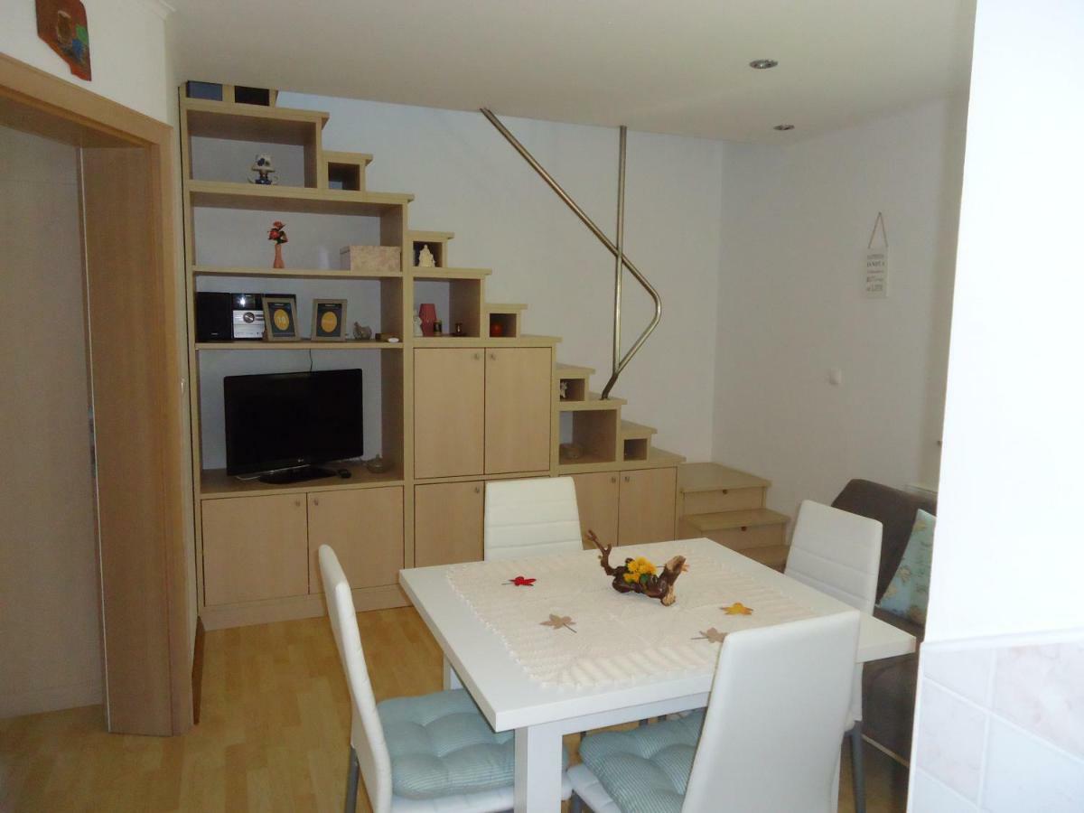 Holiday Home Neokrnjena Narava Sevnica Екстер'єр фото